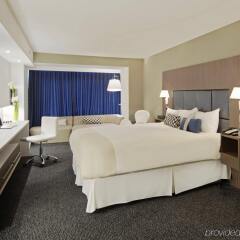Отель Novotel Montreal Center Канада, Монреаль - отзывы, цены и фото номеров - забронировать отель Novotel Montreal Center онлайн комната для гостей фото 4