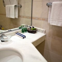 Гостиница Санаторий Одиссея в Сочи отзывы, цены и фото номеров - забронировать гостиницу Санаторий Одиссея онлайн ванная