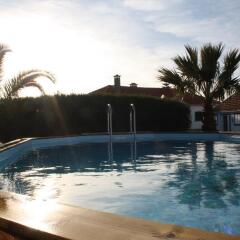 Отель Golden Heritage Ericeira Villas Португалия, Мафра - отзывы, цены и фото номеров - забронировать отель Golden Heritage Ericeira Villas онлайн бассейн фото 3