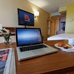 Отель Hôtel & Suites Normandin Канада, Квебек - отзывы, цены и фото номеров - забронировать отель Hôtel & Suites Normandin онлайн удобства в номере фото 2