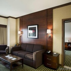 Отель Hilton Minneapolis/Bloomington США, Блумингтон - отзывы, цены и фото номеров - забронировать отель Hilton Minneapolis/Bloomington онлайн комната для гостей