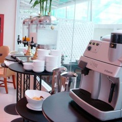Отель Tango Vibrant Living Place Бангкок питание