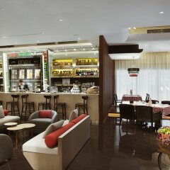 Отель Pearl Rotana Capital Centre питание фото 3