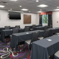 Holiday Inn Express Hotel & Suites Columbus - Polaris Parkway Колумбус помещение для мероприятий