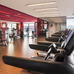 Отель Pearl Rotana Capital Centre фитнесс-зал фото 2