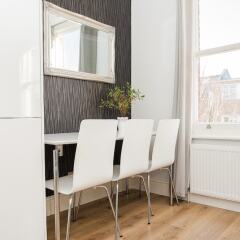 Апартаменты Modern 2 Bedroom Apartment On The Doorstep Of Queens Park балкон