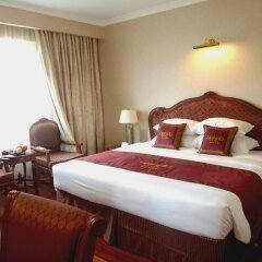 Отель Grand Hotel Saigon Вьетнам, Хошимин - отзывы, цены и фото номеров - забронировать отель Grand Hotel Saigon онлайн комната для гостей фото 5