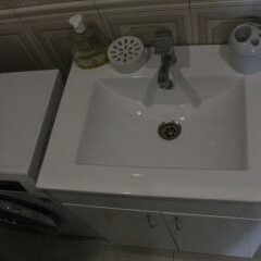 Апартаменты Apartment on Kamyshovaya 41, apt 19 ванная
