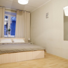 Апартаменты Funny Dolphins Apartments Baumanskaya Москва комната для гостей фото 3