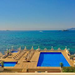 Hotel Nautico Ebeso пляж