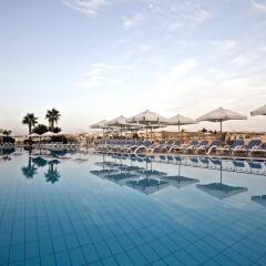 Отель InterContinental Malta бассейн фото 2