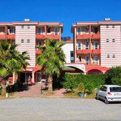 Sahara Hotel парковка