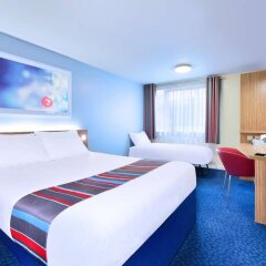 Отель Travelodge London Central Southwark комната для гостей фото 5
