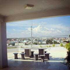 Truong Ngoc Hotel пляж