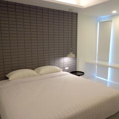 Отель Silom Studios комната для гостей фото 5