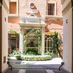 Отель Nazionale Palace Suites