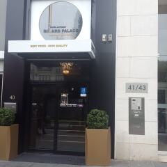 Hotel Antwerp Billard Palace банкомат