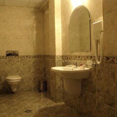 Luxor Hotel Смолян ванная фото 2