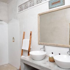 Sharazād Boutique Hotel in Paje, Tanzania from 293$, photos, reviews - zenhotels.com bathroom