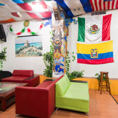 Отель Hostal Amigo Suites Мехико детские мероприятия фото 2