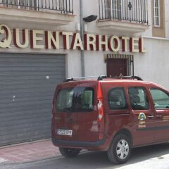 Hotel Quentar городской автобус