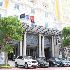 Hotel Royal Hoi An - MGallery by Sofitel парковка