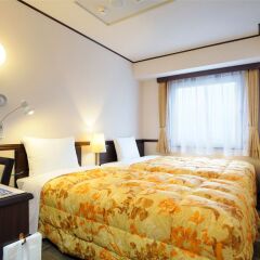 Отель Toyoko Inn Tokyo-eki Yaesu Kita-guchi комната для гостей фото 2