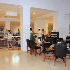 Отель Larissa Beach Club питание фото 2