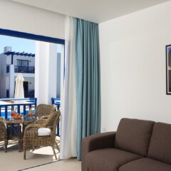 Отель Callisto Holiday Village комната для гостей фото 4