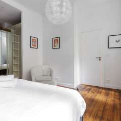 Апартаменты Sentier - Montorgueil Area Apartment комната для гостей фото 5