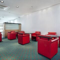 Отель Holiday Inn Express Geneva Airport детские мероприятия