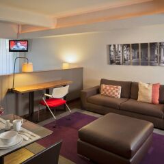 Отель Las Suites Campos Eliseos Мехико фото 7