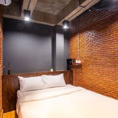 Kaen Hostel Паттайя комната для гостей