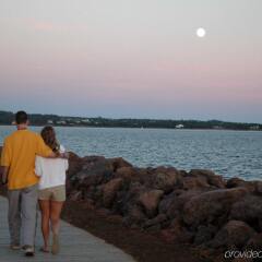 Отель Holiday Inn Express & Suites Charlottetown фото 3