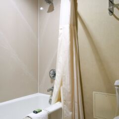 Отель Pacifica Suites ванная