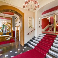 Mamaison Hotel Riverside Prague интерьер отеля фото 3