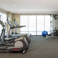 Отель Towneplace Suites Minneapolis Mall Of America Блумингтон фитнесс-зал