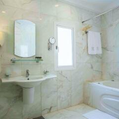 Отель Lahoya Homes ванная