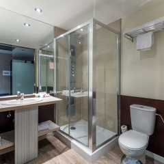Отель Petit Palace Triball ванная