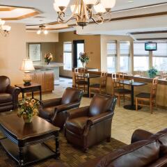 Отель Quality Inn & Suites Albuquerque Downtown - University интерьер отеля