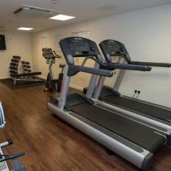 Отель Holiday Inn London Commercial Road фитнесс-зал фото 2