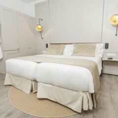 Отель ICON Rosetó by Petit Palace Испания, Пальма-де-Майорка - отзывы, цены и фото номеров - забронировать отель ICON Rosetó by Petit Palace онлайн комната для гостей фото 4