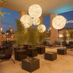 Отель Motel One Dresden am Zwinger фото 5