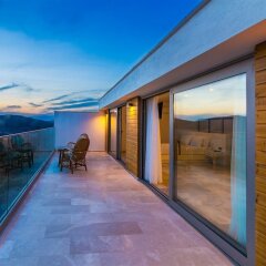 Villa Likapa 2 by Akdenizvillam Турция, Калкан - отзывы, цены и фото номеров - забронировать отель Villa Likapa 2 by Akdenizvillam онлайн балкон