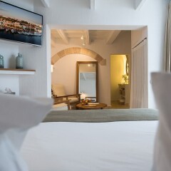 Отель S'Hotelet D'Es Born - Suites And Spa Испания, Сьюдадела - отзывы, цены и фото номеров - забронировать отель S'Hotelet D'Es Born - Suites And Spa онлайн комната для гостей фото 4