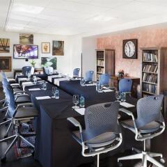 Отель Desmond Tutu Center США, Нью-Йорк - отзывы, цены и фото номеров - забронировать отель Desmond Tutu Center онлайн фитнесс-зал