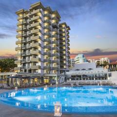 Отель Allegro Madeira-Adults Only Португалия, Фуншал - отзывы, цены и фото номеров - забронировать отель Allegro Madeira-Adults Only онлайн бассейн