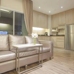 Отель V Residence Bangkok Бангкок комната для гостей фото 5