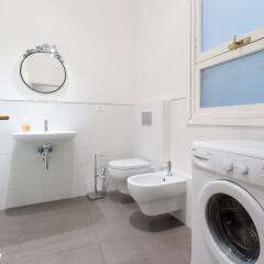 Отель San Frediano Apt Downtown Cool District ванная фото 2