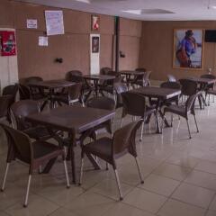 Wonder King Hotel питание